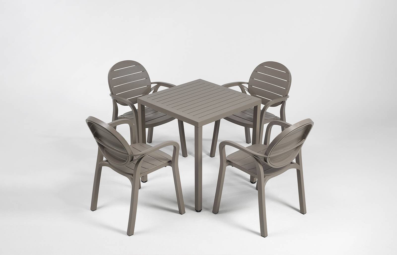 Nardi Cube 70 in various colors Made in Italy Nardi Cube 70 in various colors Made in Italy