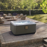 Jacuzzi Lodge+ M minipiscina spa 200x185