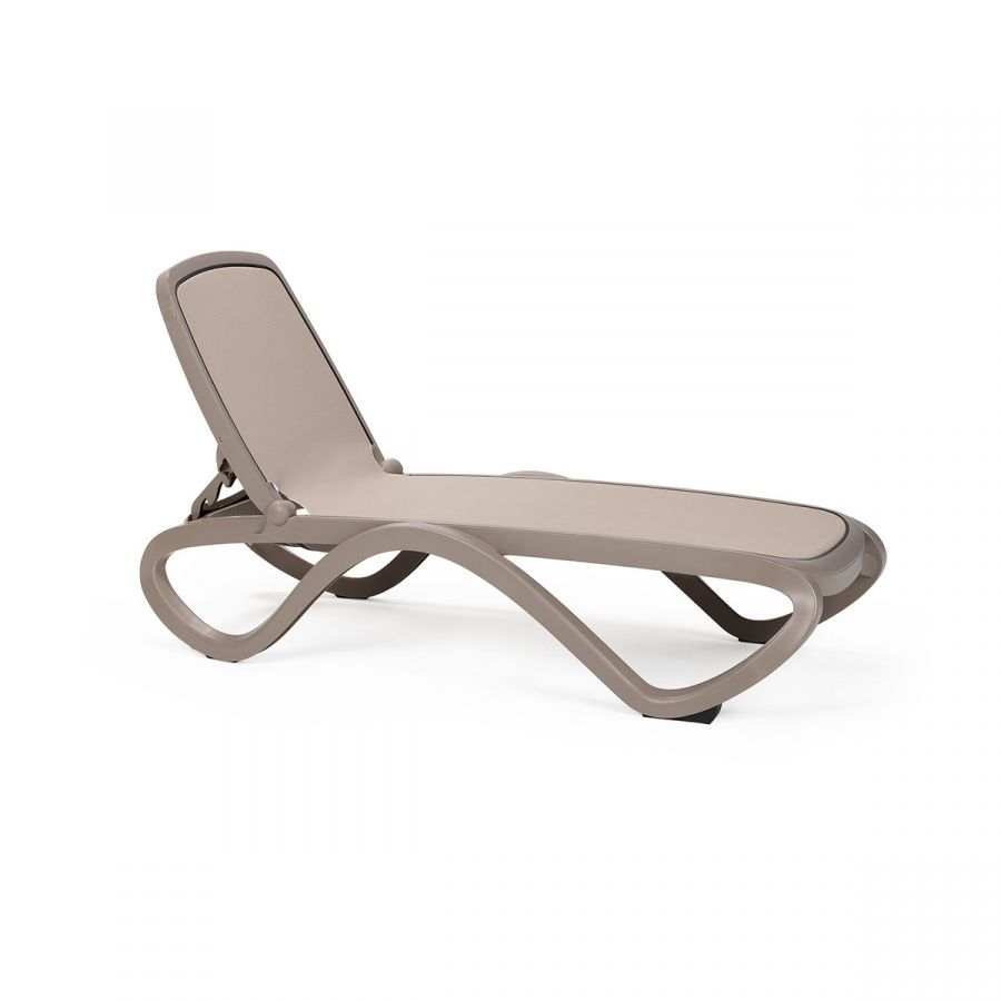 Nardi Omega Sun Lounger in Various Colors Made in Italy Nardi Omega Sun Lounger in Various Colors Made in Italy