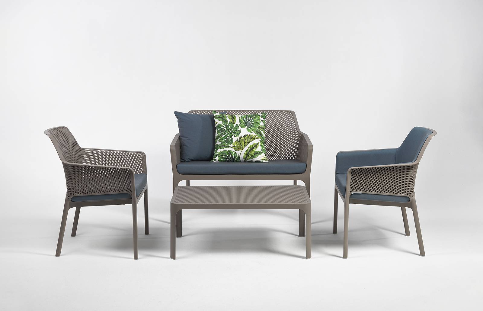 Nardi Cushion Shell Net Relax in various colors Made in Italy Nardi Cushion Shell Net Relax in various colors Made in Italy