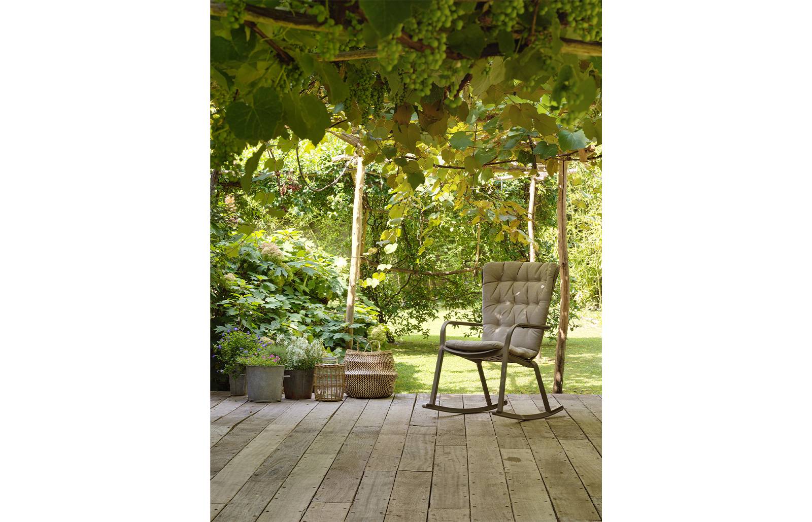 Nardi Outdoor Armchair Folio Rocking in various colors Made in Italy Nardi Outdoor Armchair Folio Rocking in various colors Made in Italy