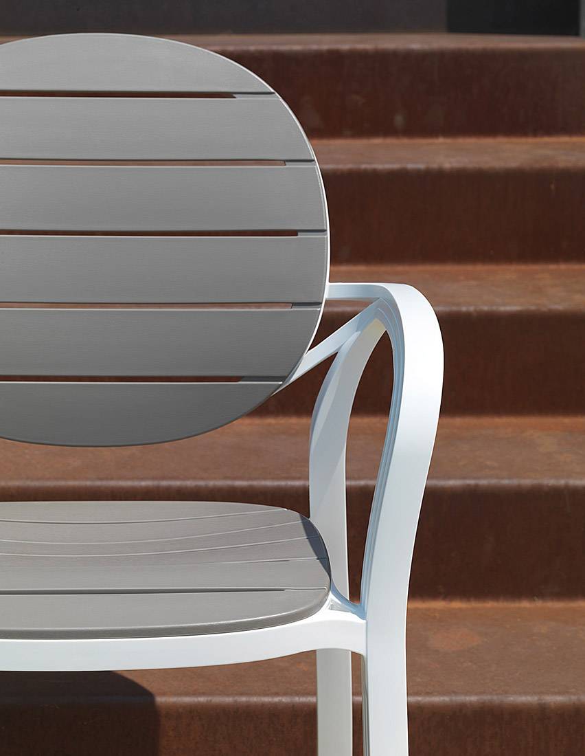 Nardi Palma Outdoor Chair in Various Colors Made in Italy Nardi Palma Outdoor Chair in Various Colors Made in Italy