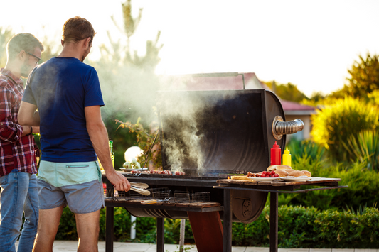 Come scegliere il miglior barbecue per il tuo giardino: guida all'acquisto