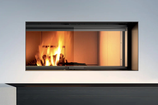 Riscaldare con stile, come scegliere il camino giusto per la tua casa