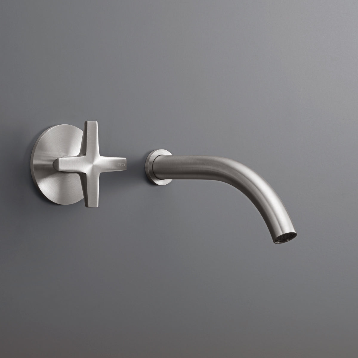 Cea Design Cross rubinetto lavabo a parete progressivo con bocca 17cm CRX08 + PTR03