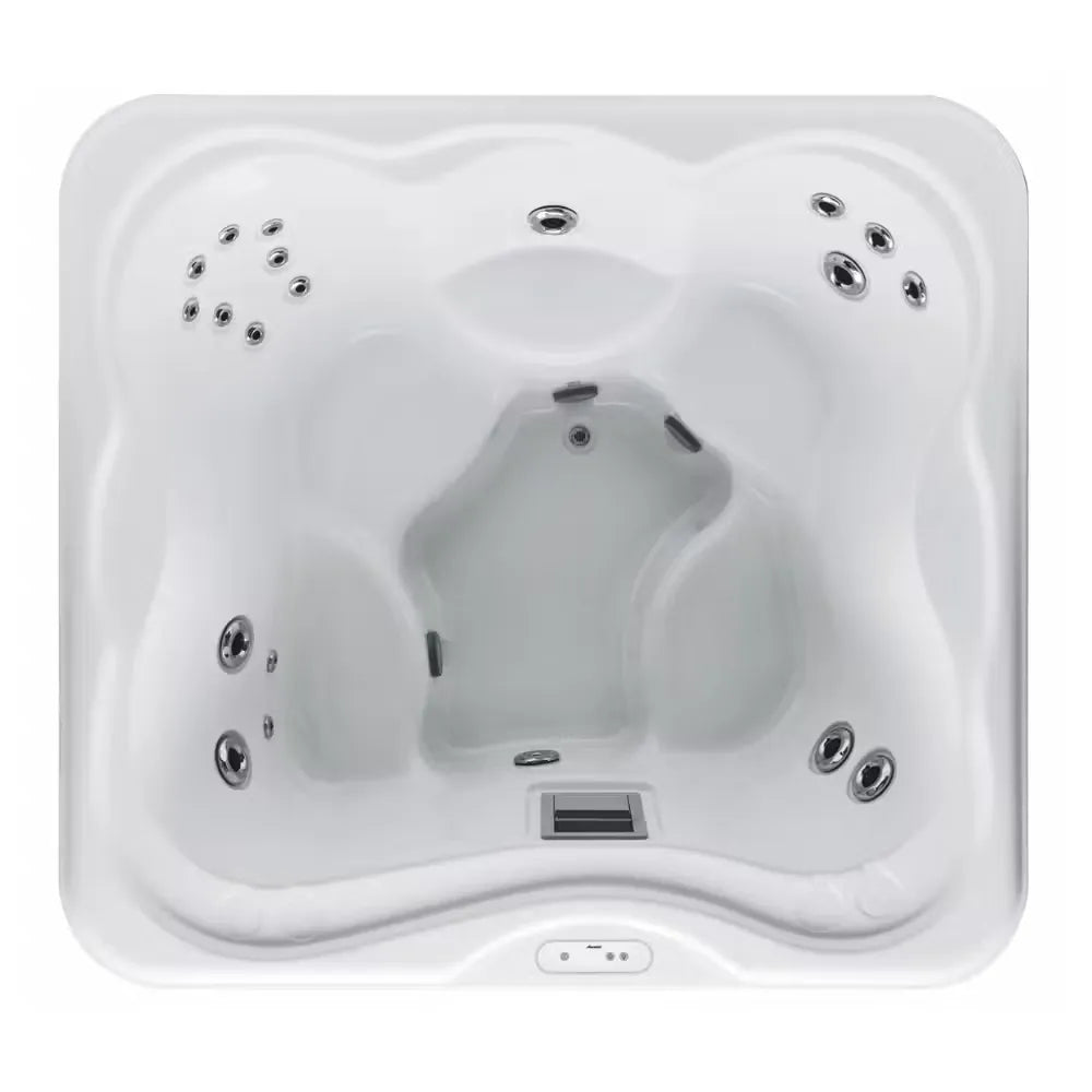 Jacuzzi Lodge+ M spa mini pool 200x185