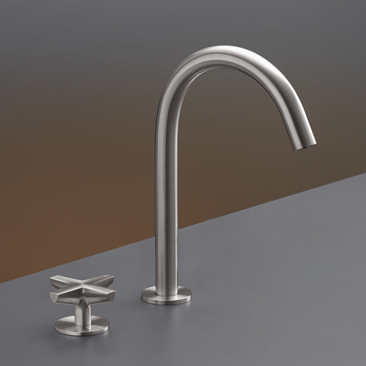 Cea Design Cross rubinetto lavabo progressivo alto CRX02