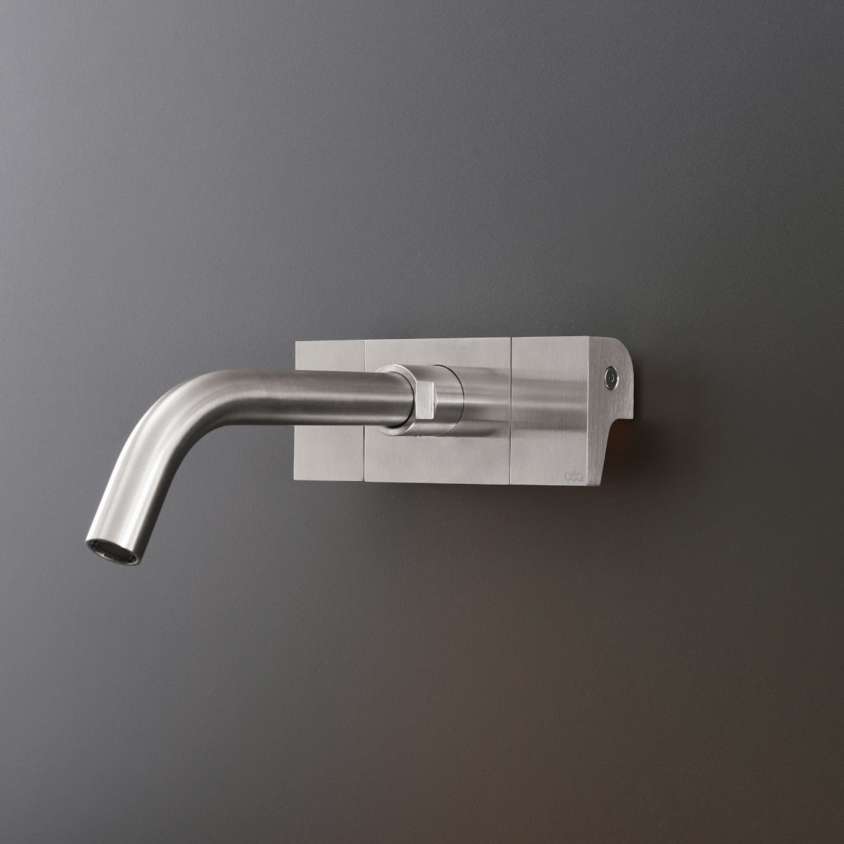 Cea Design Neutra rubinetto lavabo a parete con bocca 235mm NEU01 + PWFN