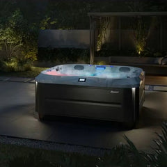 Jacuzzi J332 minipiscina spa 214x214