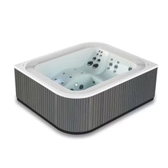 Jacuzzi Virtus spa mini pool  250x215