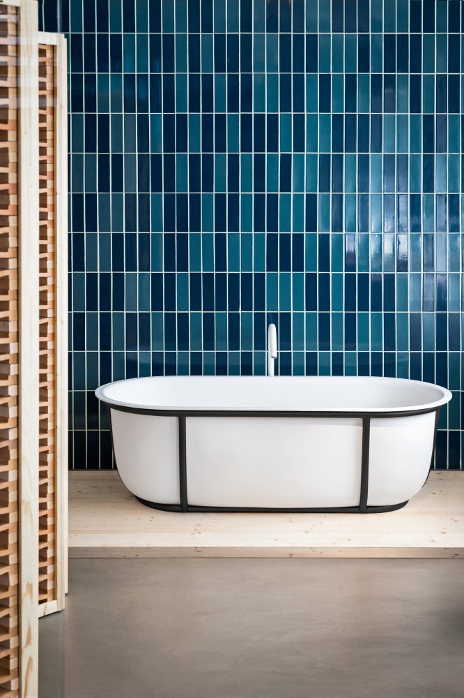 Agape Cuna freestanding bathtub AVAS1079