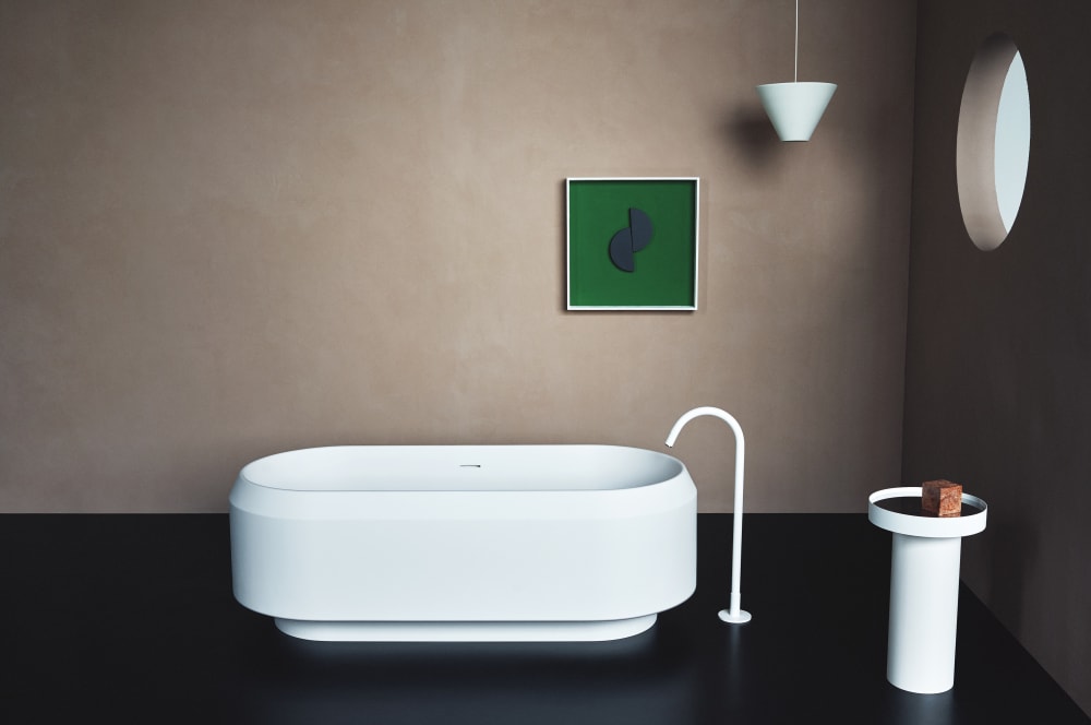 Agape Lariana Freestanding Bathtub AVAS1080